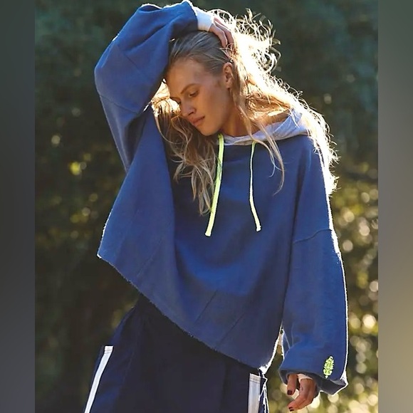NWT Free People x FP Movement End Game Hoodie in Blue Combo - Picture 14 of 15
